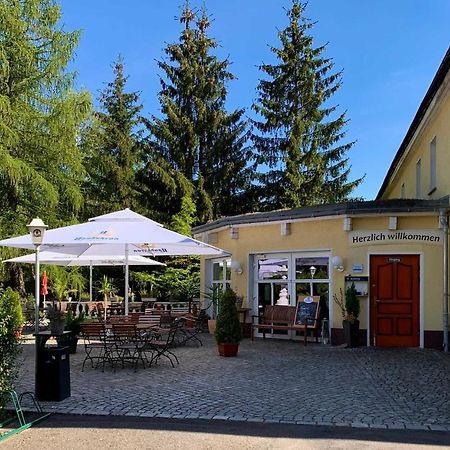 Pension Am Waldguertel Forst  Buitenkant foto
