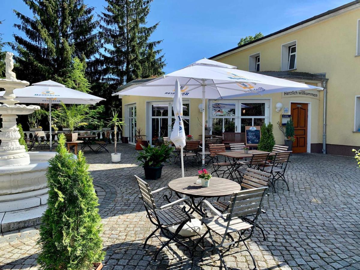 Pension Am Waldguertel Forst  Buitenkant foto