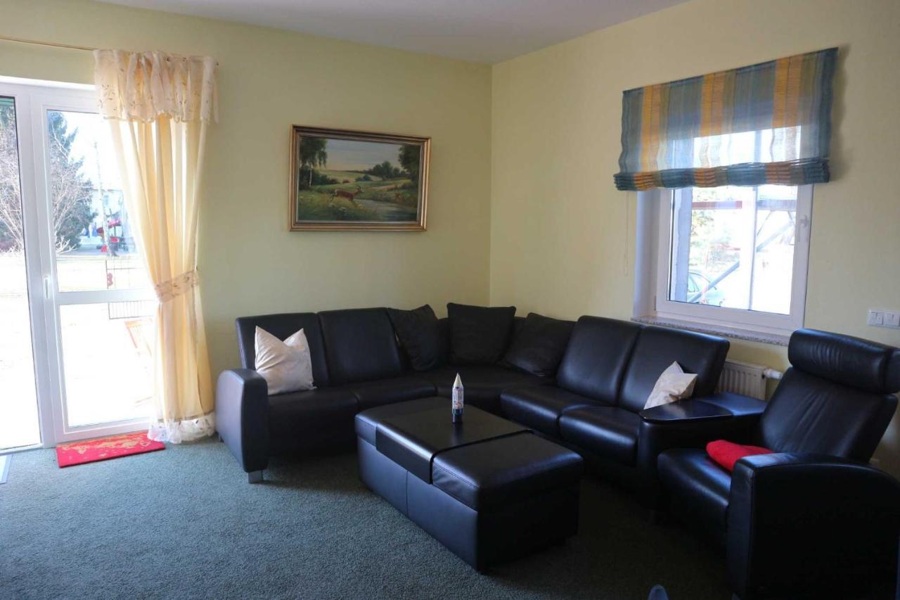 Pension Am Waldguertel Forst  Kamer foto